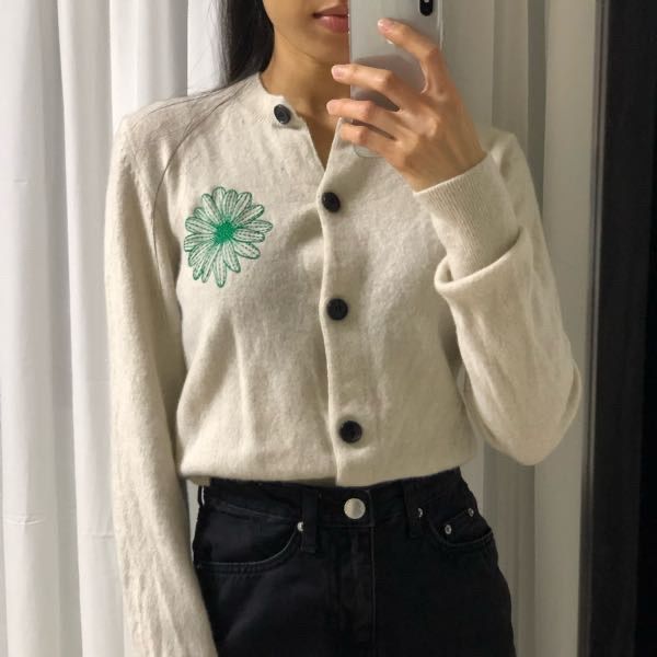 MUSINSA公式 | MARDI MERCREDI CASHMERE BLENDED CARDIGAN ROUND