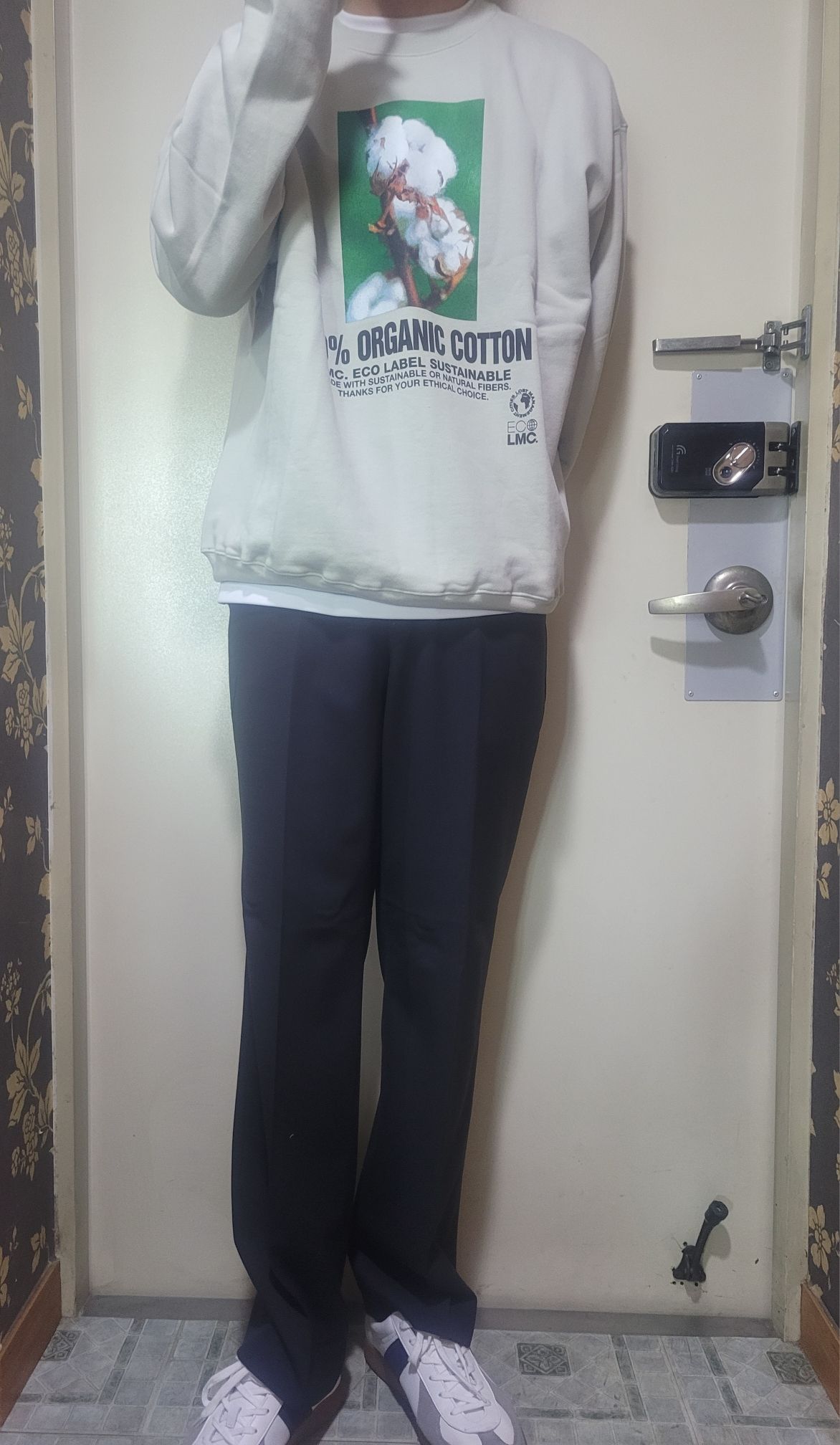 MUSINSA | LMC LMC 100PCT ORGANIC SWEATSHIRT sand