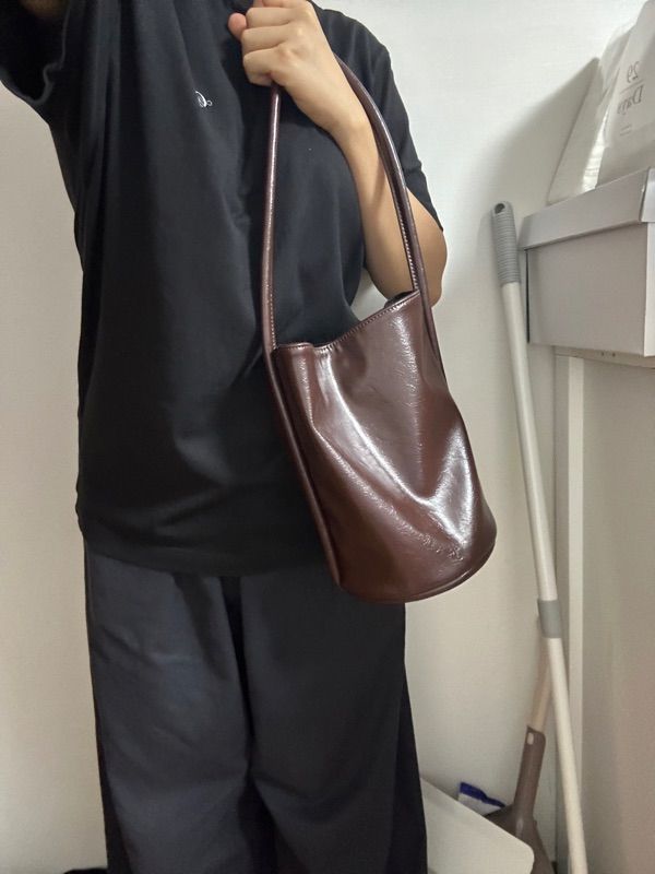 ★送料・関税込★YEOMIM★beaker bag★ MUSINSA | YEOMIM beaker bag (crinkle brown)