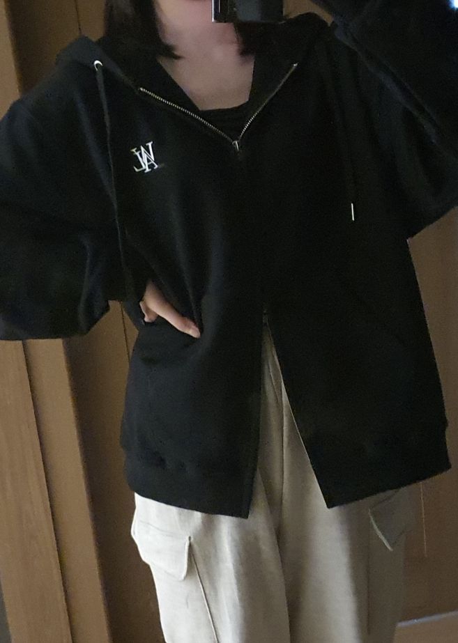 MUSINSA | WOOALONG Signature hood zip-up_BLACK