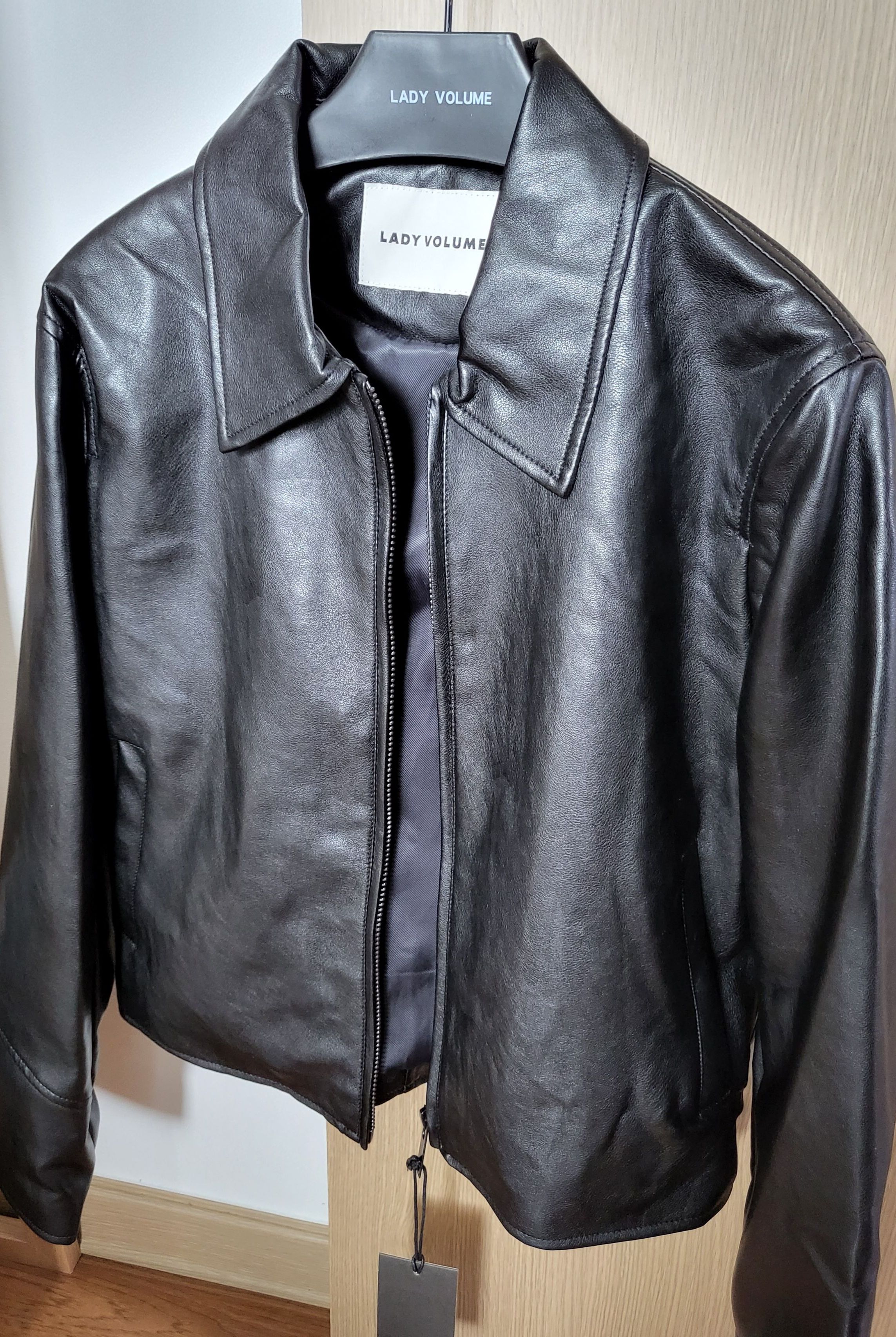 MUSINSA公式 | LADY VOLUME 9015 VEGAN LEATHER BASIC JACKET_BLACK