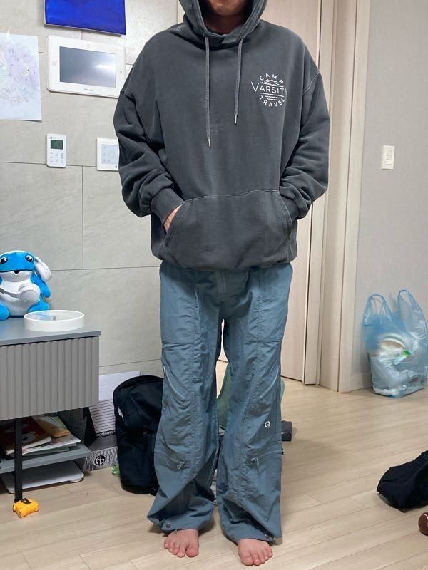 【TRAVEL】★チャウヌ着用★ camp varsity pigment sweatshirt TRAVEL】☆チャウヌ着用☆ camp varsity pigment sweatshirt