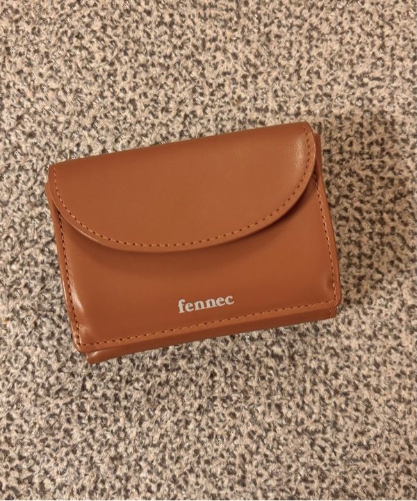 MUSINSA | fennec HALFMOON MINI WALLET - TAN BROWN