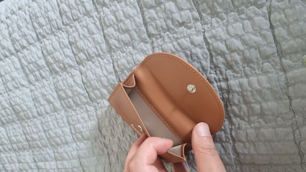 MUSINSA | fennec HALFMOON MINI WALLET - TAN BROWN