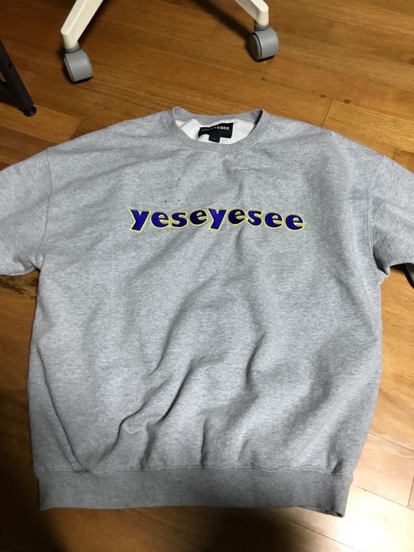 ☆YESEYESEE☆ YES Typo Sweatshirt Grey ☆YESEYESEE☆ YES Typo Sweatshirt Grey
