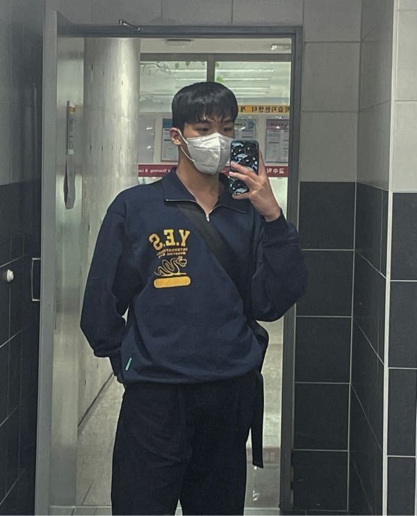 MUSINSA公式 | YESEYESEE SPC-TN Half Zip up Navy