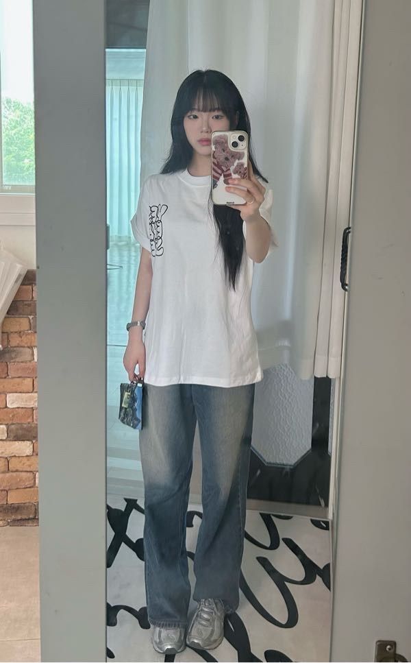MUSINSA公式 | YESEYESEE C-Logo Tee White