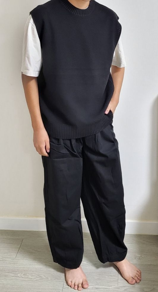 MUSINSA | MUSINSA STANDARD TEXTURED CREWNECK KNIT VEST