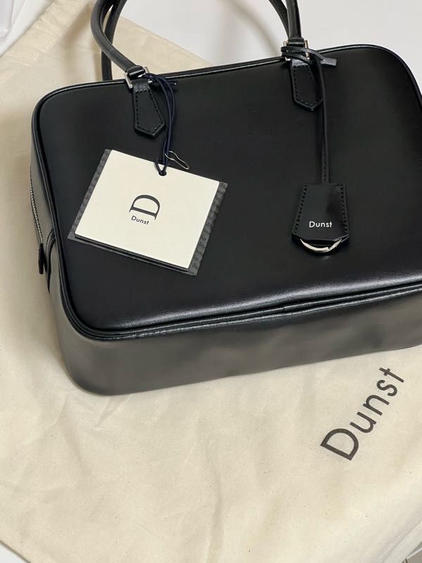 [Dunst] クラシック 28 レザーバッグ / 韓国ブランド Dunst] クラシック 28 レザーバッグ / 韓国ブランド (Dunst