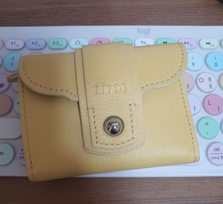 MUSINSA公式 | FFROI aver wallet