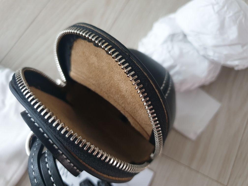 MUSINSA | J.W.ANDERSON Nano cap cross bag - Black