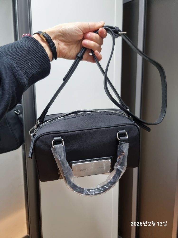 MUSINSA公式 | MATIN KIM BABY SPORTY TOTE BAG IN BLACK