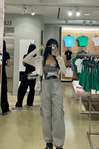 MUSINSA | LUV IS TRUE SU CARGO PANTS)_GRAY