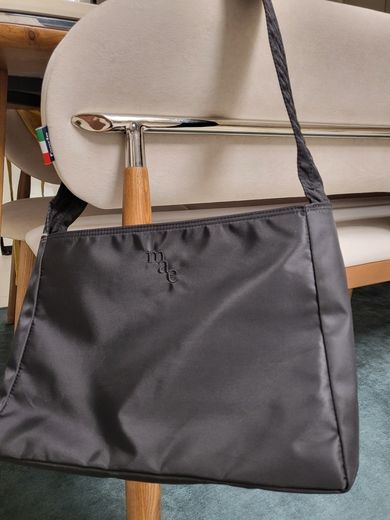MUSINSA公式 | MUCU AND EBONY Comfy Bag _ Black