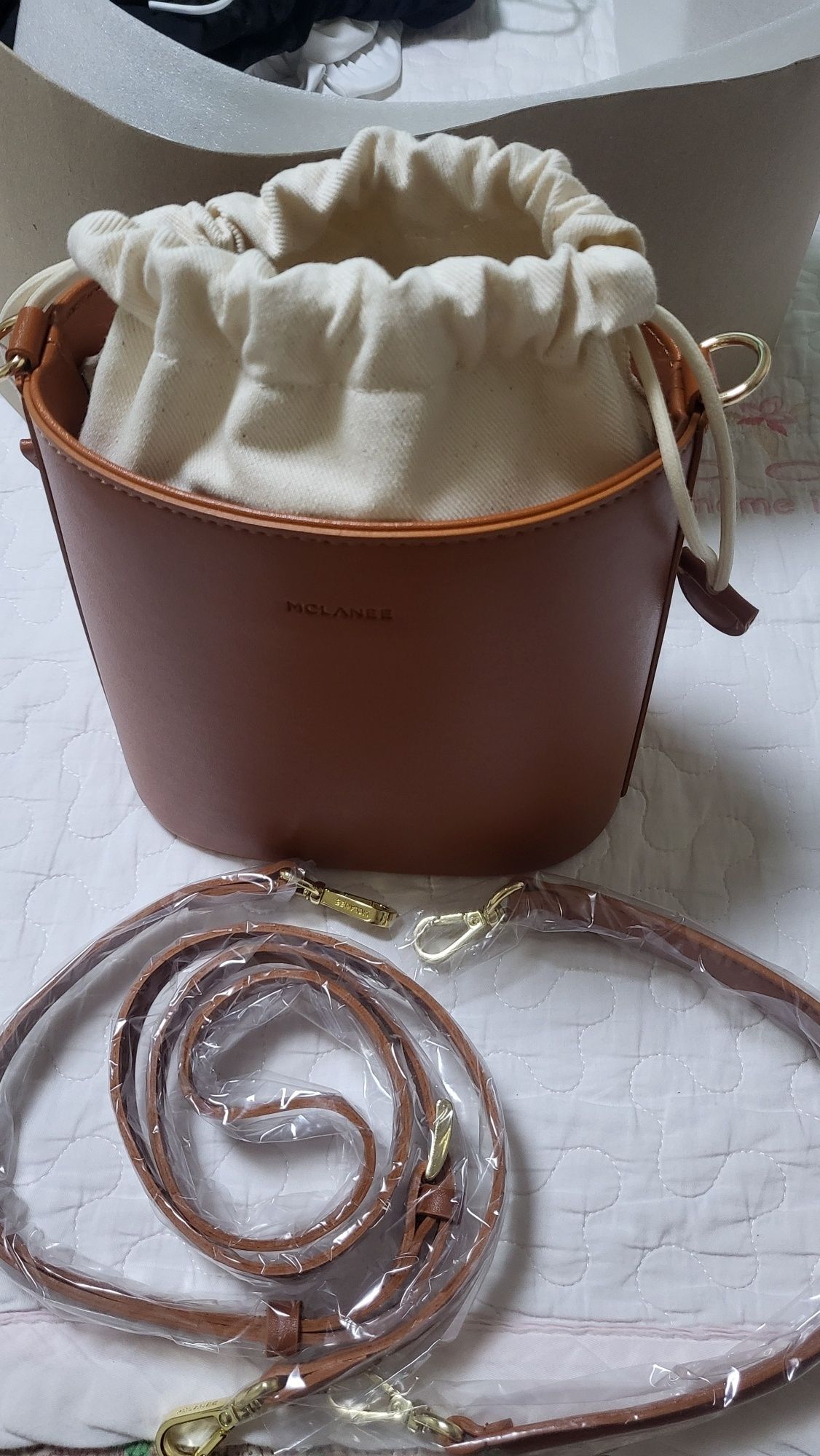 MUSINSA | MCLANEE Use Tote and Crossbody Bag
