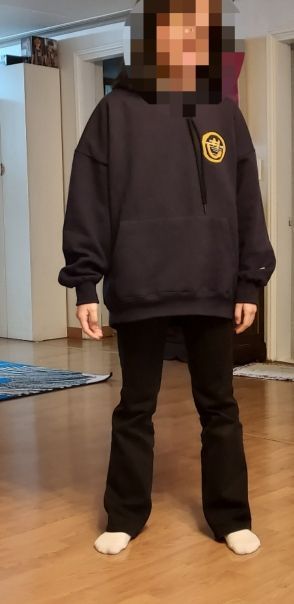 MUSINSA | ISTKUNST [Fleece-lined] Logo & Smiley Hoodie Gray