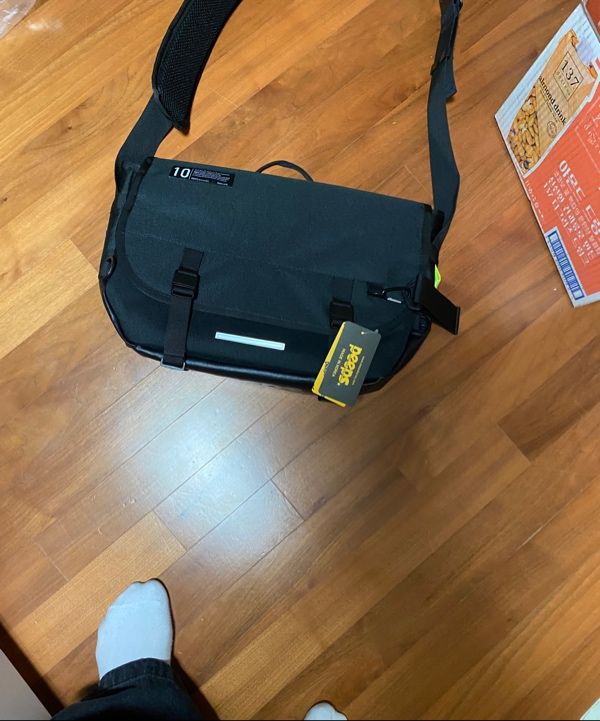 ★22-23FW新作★PEEPS★newest magnetic messenger bag MUSINSA | PEEPS newest magnetic messenger bag(black)