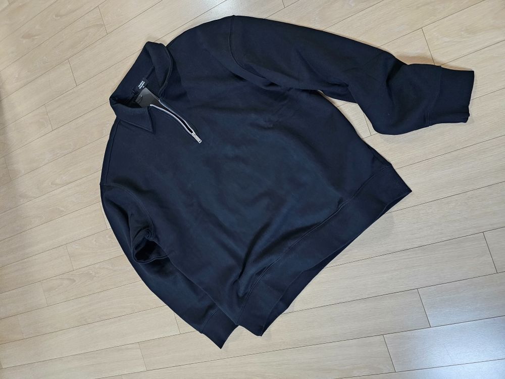 MUSINSA | MUSINSA STANDARD Oversized Collared Half Zip-up