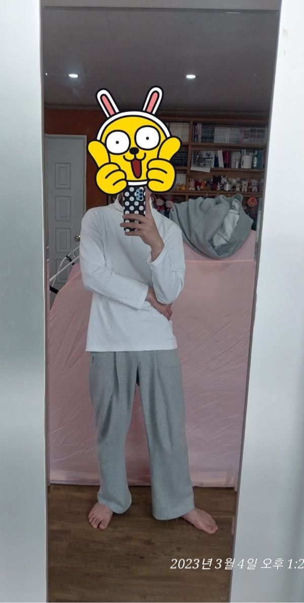 Tシャツ・カットソー *MUSINSA STANDARD* Relaxed turtleneck long sleeve t-shirt wh MUSINSA | MUSINSA STANDARD Relaxed Turtleneck Long Sleeve T