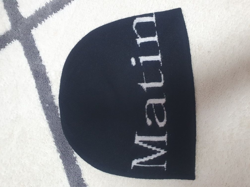 MUSINSA公式 | MATIN KIM LOGO JACQUARD SHORT BEANIE IN BLACK