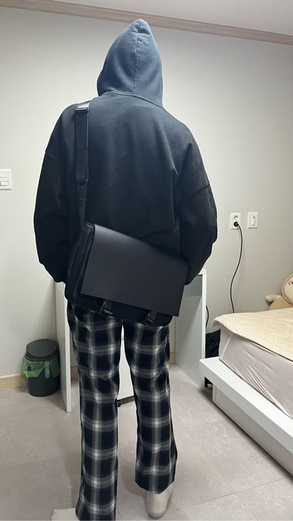 ショルダーバッグ Current Regular Messenger Bag 342 MUSINSA | QUALPACK Current Regular Messenger Bag 342