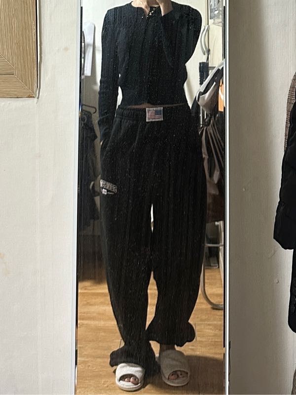 MUSINSA | SCULPTOR Classic Varsity Sweat Pants Black