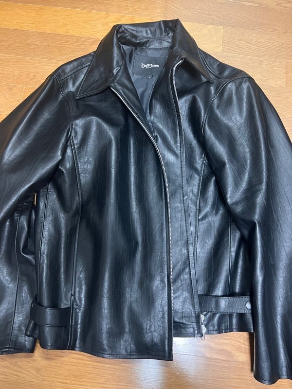 MUSINSA | DOFFJASON Oversized Vegan Leather Crop Single Jacket BLACK
