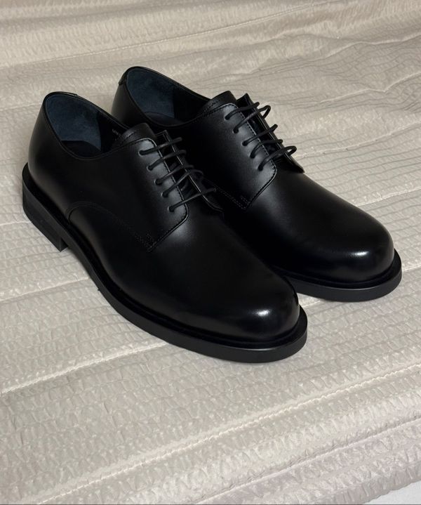 tana nagi】que shoes derby 黒 Mサイズ DERBY - Onitsuka Tiger