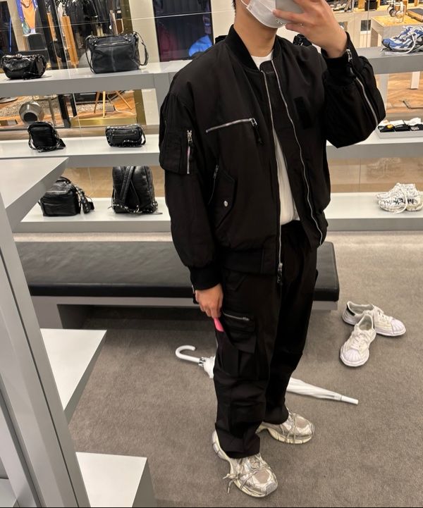 MUSINSA | GRAILZ MULTI ZIPPER BOMBER JACKET [BLACK]