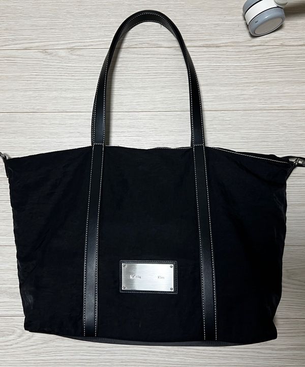 【Matin Kim】FABRIC NEW SHOPPER BAG ブラック MUSINSA公式 | MATIN KIM FABRIC NEW SHOPPER BAG IN BLACK