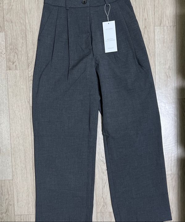 パンツ Siyazu SIPT7052 muse two tuck wide slacks_Beige Designer fashion, Seoul-fully created | W Concept