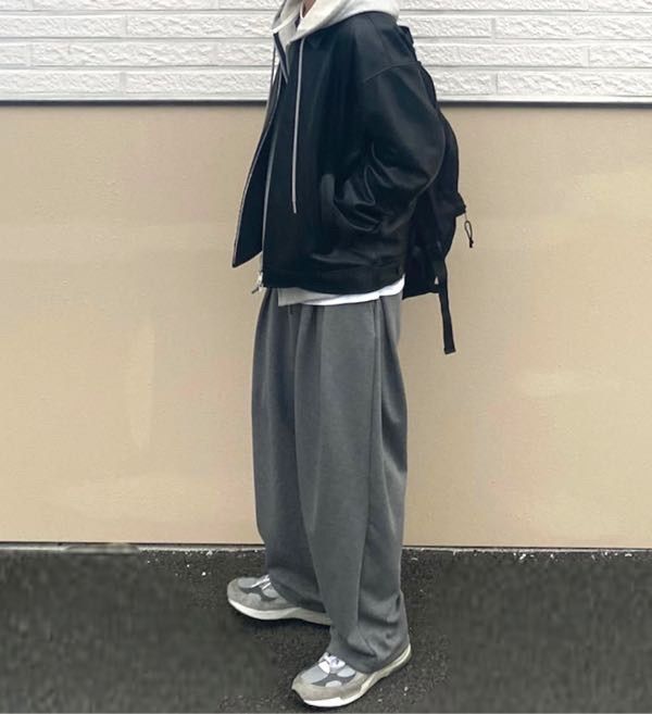 ◆DNSR◆ Deep Potuck Flow Banding Half Pants Black deep four tuck flow banding pants black - DNSR | 60% - Asian