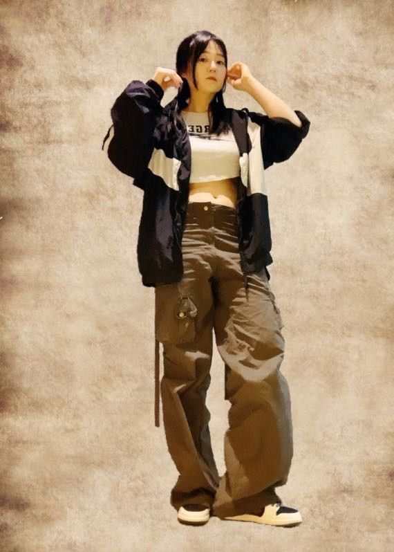 MUSINSA | NACHE STRAP CARGO PANTS (UNISEX / KHAKI)