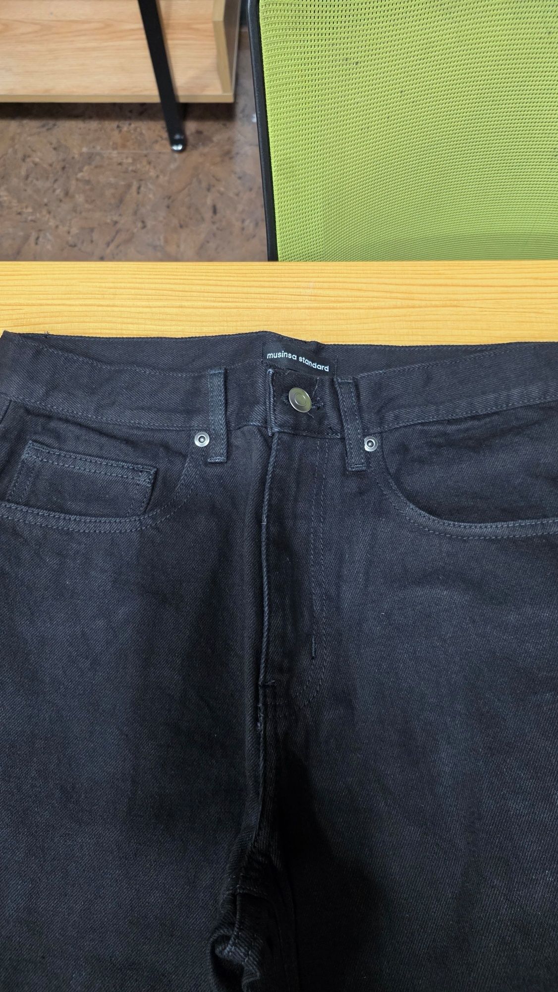 MUSINSA公式 | MUSINSA STANDARD セミブーツカットデニムパンツ[ブラック]
