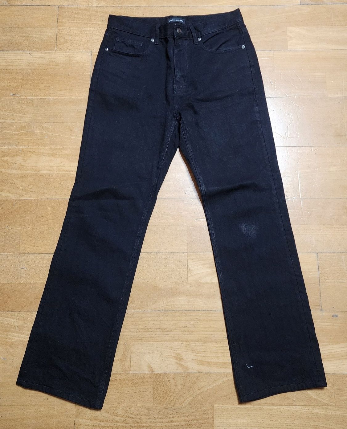 MUSINSA公式 | MUSINSA STANDARD セミブーツカットデニムパンツ[ブラック]