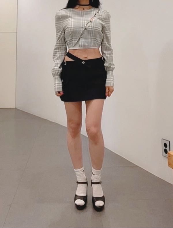 MUSINSA | PAINORPLEASURE NIX MINI SKIRT khaki