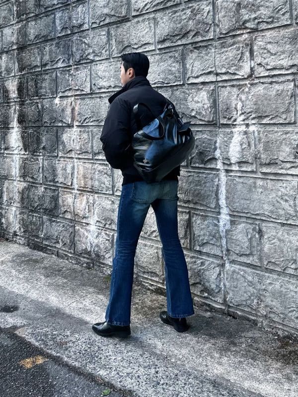 [24FW☆韓国人気]★SATUR★Nuoro 3 Way Bag★ショッパーバック★ MUSINSA | SATUR Nuoro 3-Way Bag Glossy Black
