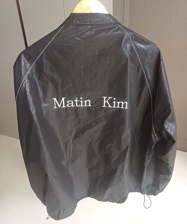 MUSINSA公式 | MATIN KIM MATIN KIM LOGO COATING JUMPER IN NAVY