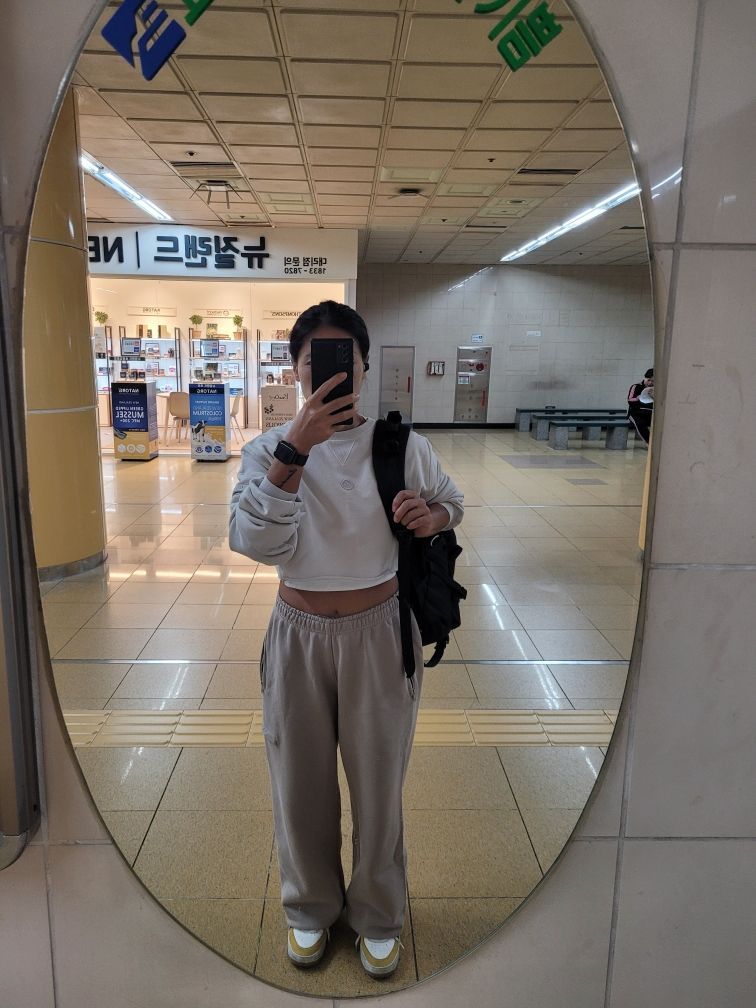 MUSINSA | BADBLOOD Super wide 2 way jogger - low rise - rake