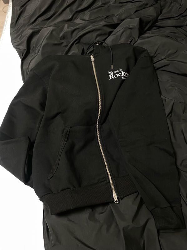 MUSINSA | JOEGUSH Smile Rockstar Hoodie Zip-Up (Black/White)