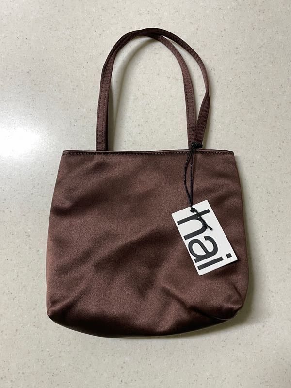MUSINSA | HAI Little Silk Tote Bag - Dark Brown / LSBDARKBROWN