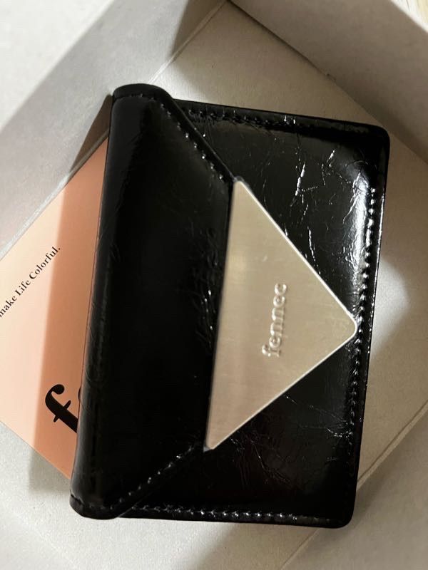 MUSINSA | fennec CRINKLE TRIANGLE ACCORDION POCKET - BLACK