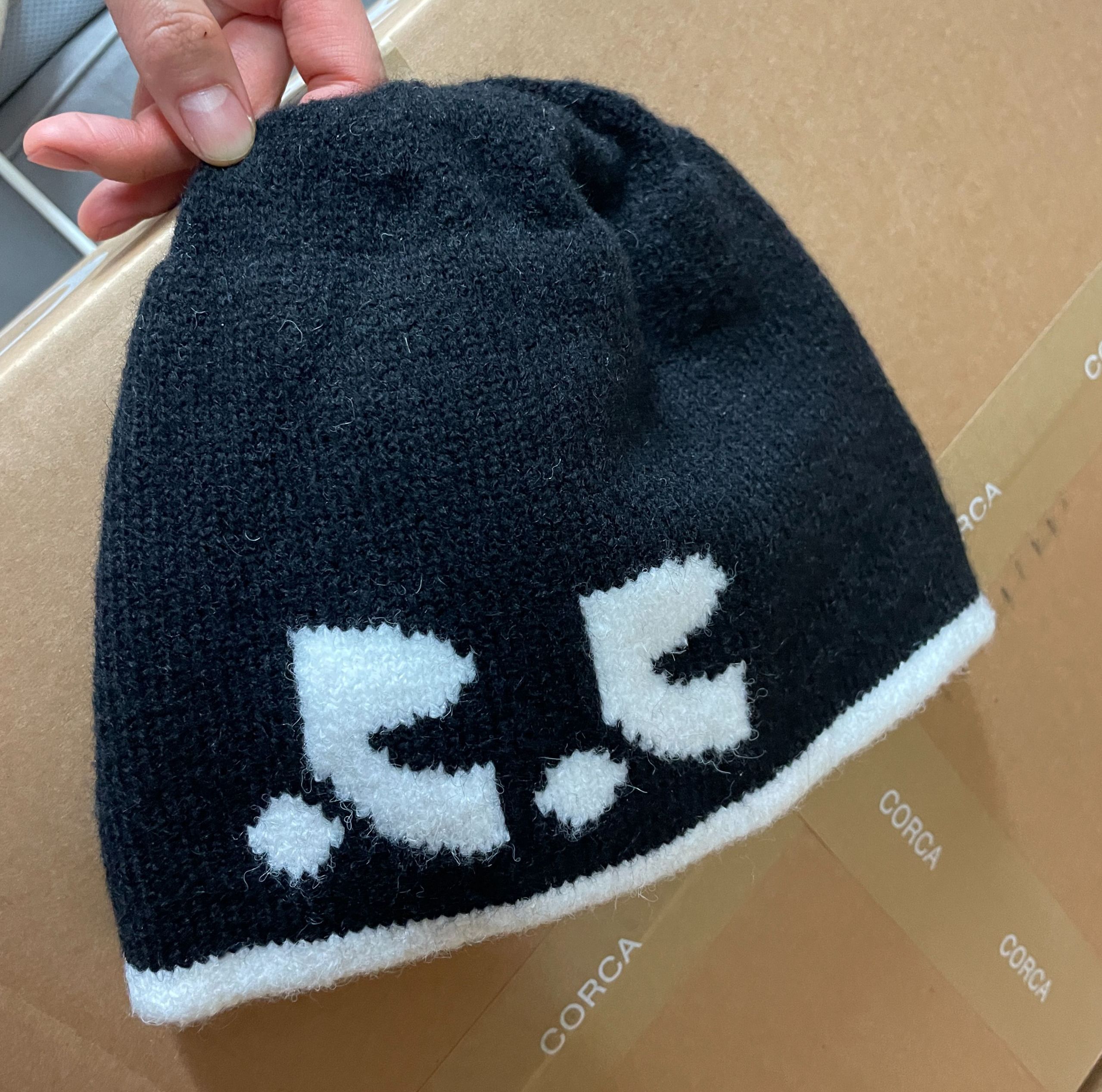 MUSINSA | REST&RECREATION RR REVERSIBLE BEANIE BLACK