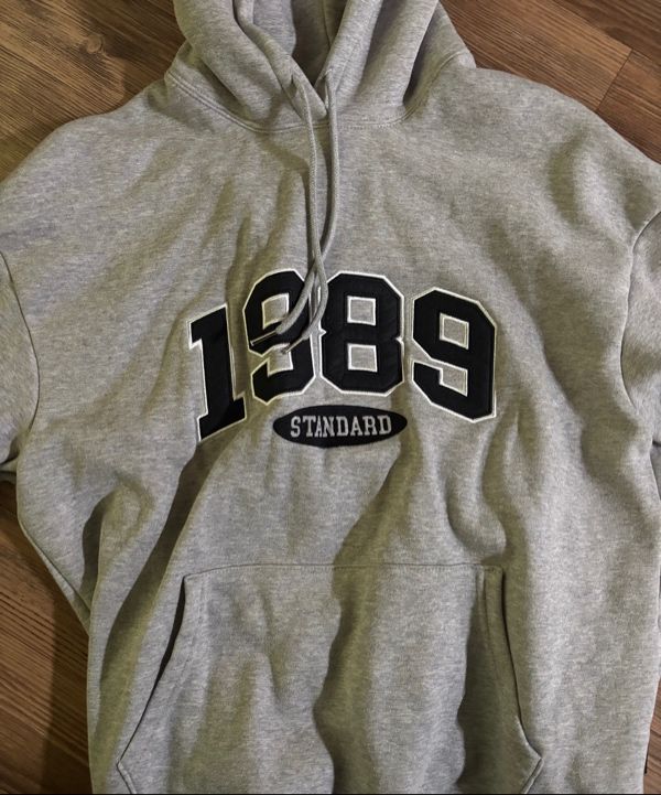 MUSINSA公式 | 1989STANDARD 1989刺繍フードパーカー (STHSTD-0025)