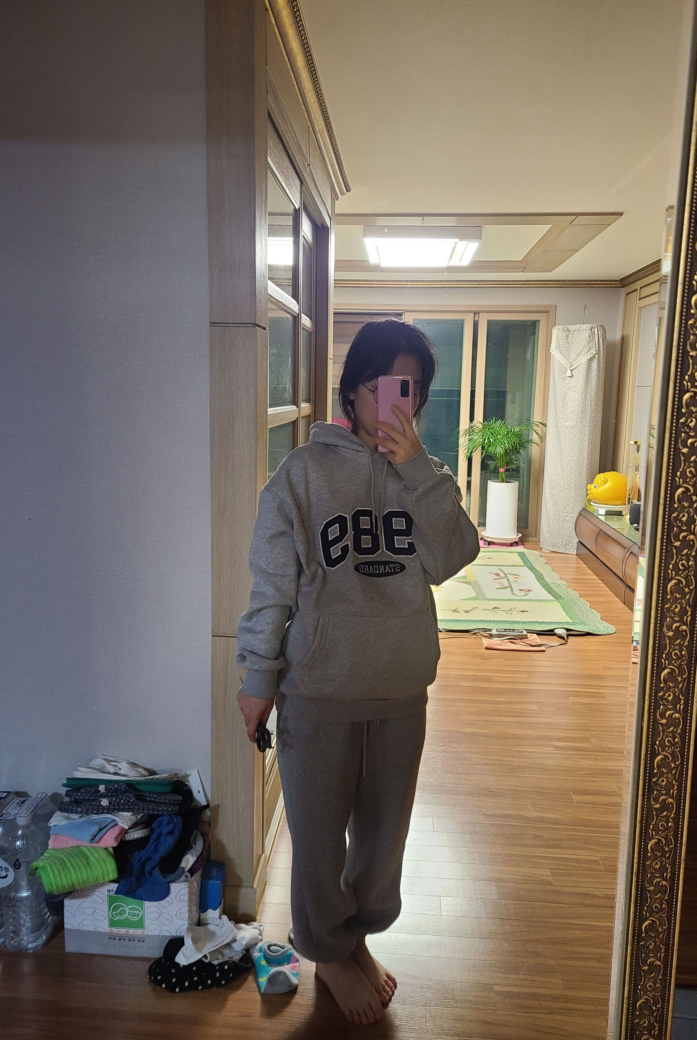 MUSINSA | 1989STANDARD 1989 Embroidered Hoodie (STHSTD-0025)