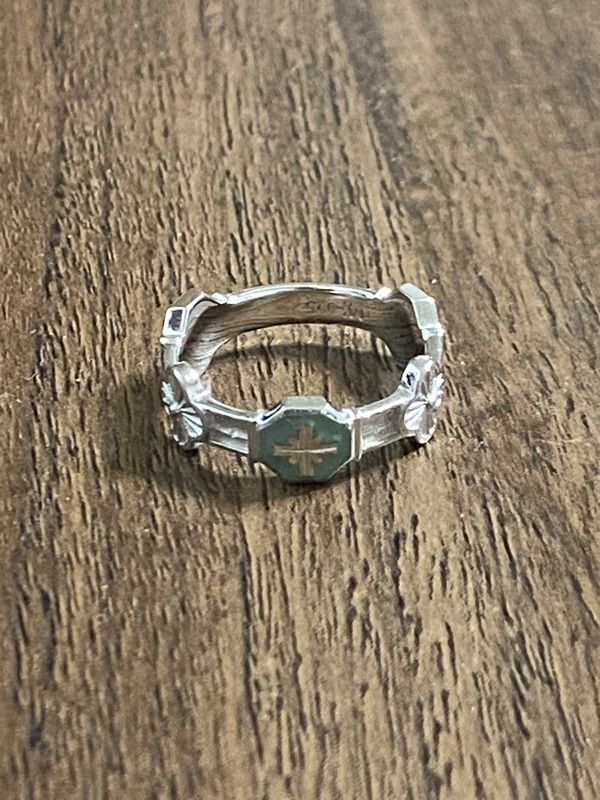 【新品・未使用】MUSEE.ART指輪 MUSINSA公式 | MUSEE.ART Cross Angle Flower Miss Ring - Sky Blue