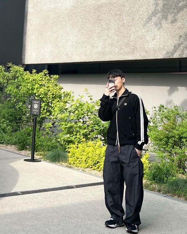 ◆SATUR◆ Lawton All Day Track Zip Up Jacket Caviar Black SA MUSINSA | SATUR Lawton All Day Track Zip Up Jacket Caviar Black