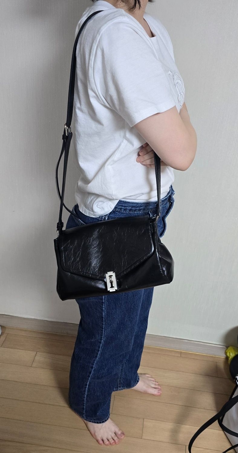 MUSINSA | VUNQUE Occam Doux Shoulder S (Occam Doux Shoulder Small