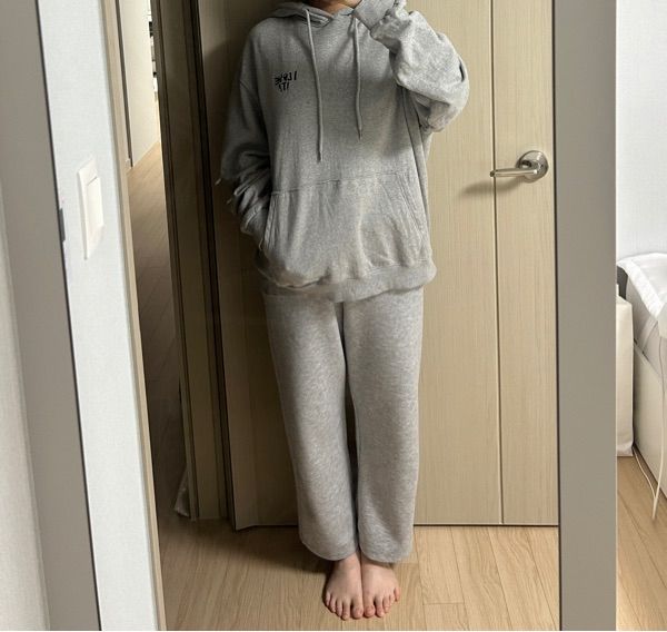 MUSINSA | CPGN STUDIO Hug Me Embroidered Hoodie Gray