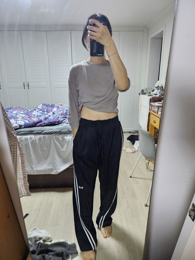 MUSINSA | NERDY Curved Wide Track Pants Black